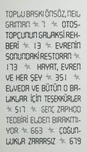 Load image into Gallery viewer, Otostopçunun Galaksi Rehberi - 5 Kitap (Ciltli): Beş Perdelik Bir Üçleme - Neil Gaiman'ın Özsözüyle