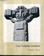 CROIX SCULPTEES IRLANDAISES.