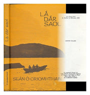 La dar saol / le Sean O Criomhthain