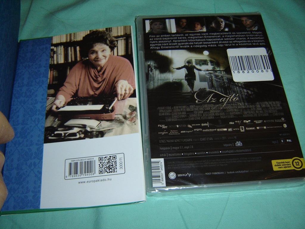 Az Ajto / Hungarian Language Book and The Door DVD / Hungarian Published Book and DVD Bundle / Szabo Magda / Director: Istvan Szabo