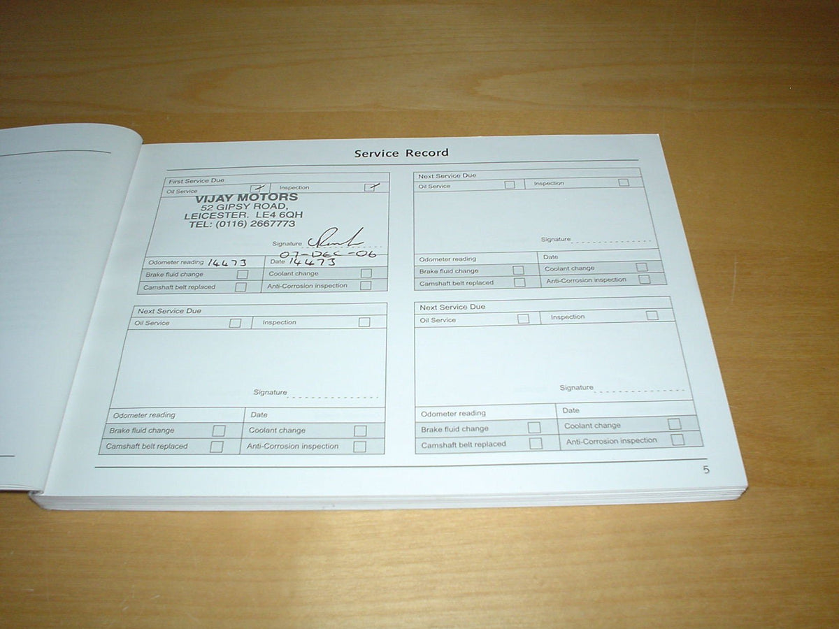 Mg ZR Owners Handbook & Used Service History Section C/w Wallet (2001 - 2005) MGZR - 1.1 L, 1.4, 1.6, 1.8, Petrol Engines 2.0 Litre Diesel Engines 105 120 160 - Owner's Hand Book Manual