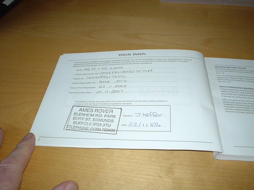 Mg ZR Owners Handbook & Used Service History Section C/w Wallet (2001 - 2005) MGZR - 1.1 L, 1.4, 1.6, 1.8, Petrol Engines 2.0 Litre Diesel Engines 105 120 160 - Owner's Hand Book Manual